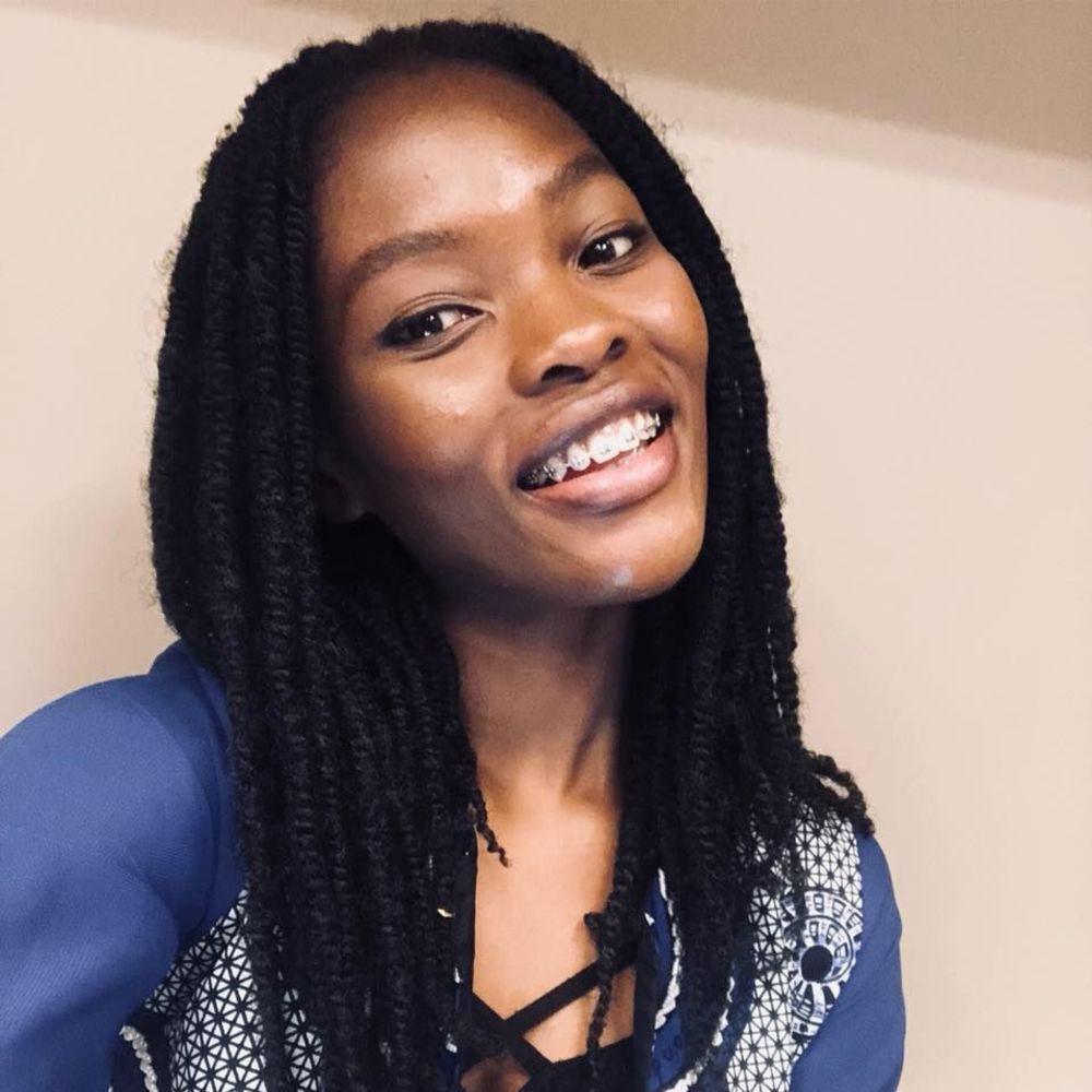 Meet your Posher, Akosua